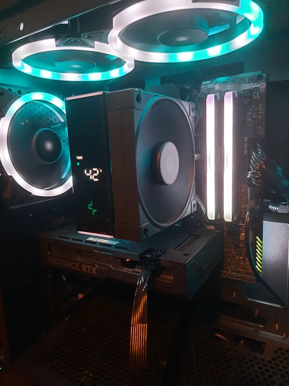 Ryzen 5 5500x3d+RTX 4060Ti PC PARA COMPETITIVO (LEIA) - Foto 4