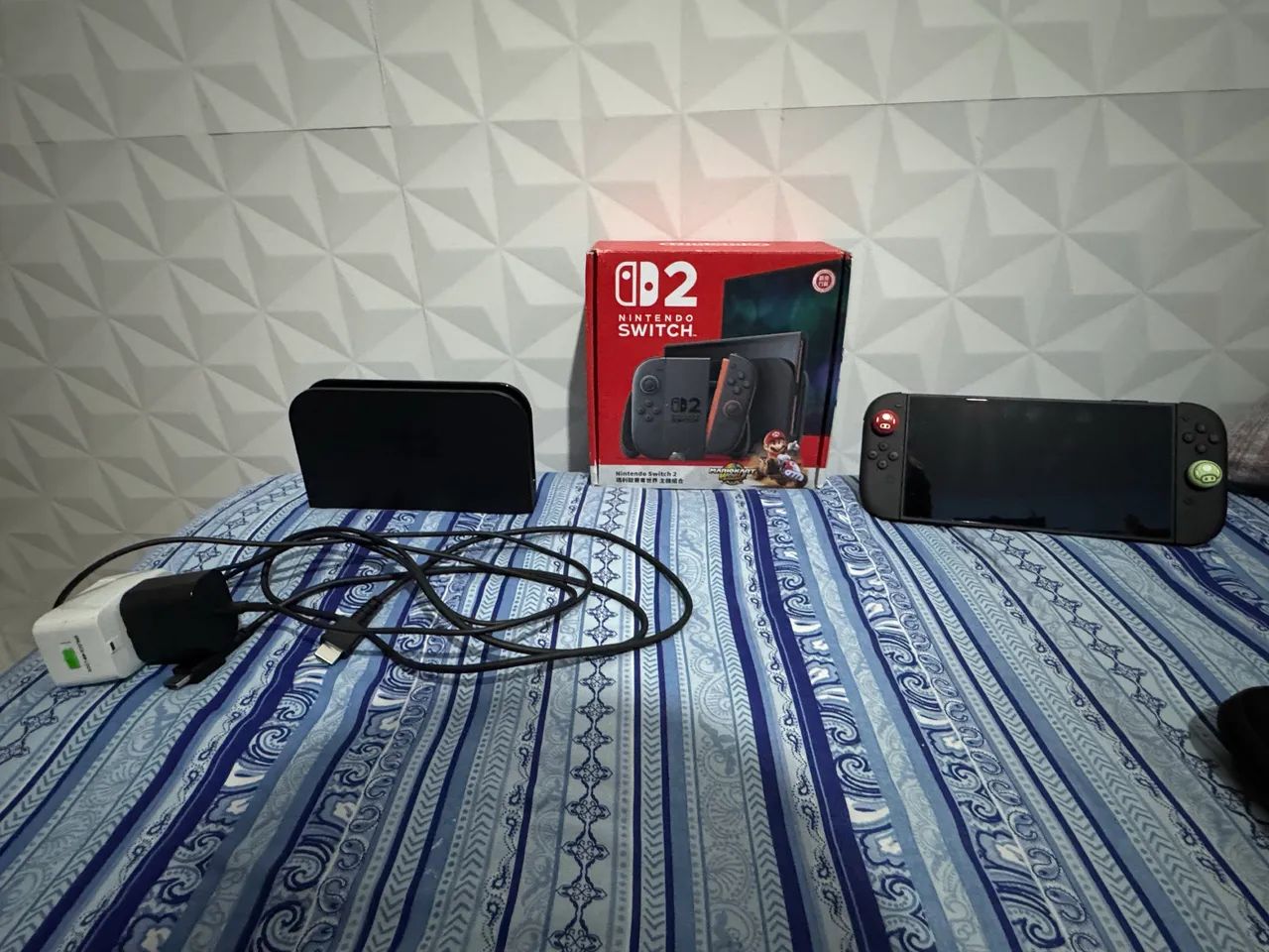 Nintendo Switch 2 Seminovo Completo + Pro Controller 2 + 4 Jogos + Case e Acessórios - Foto 2