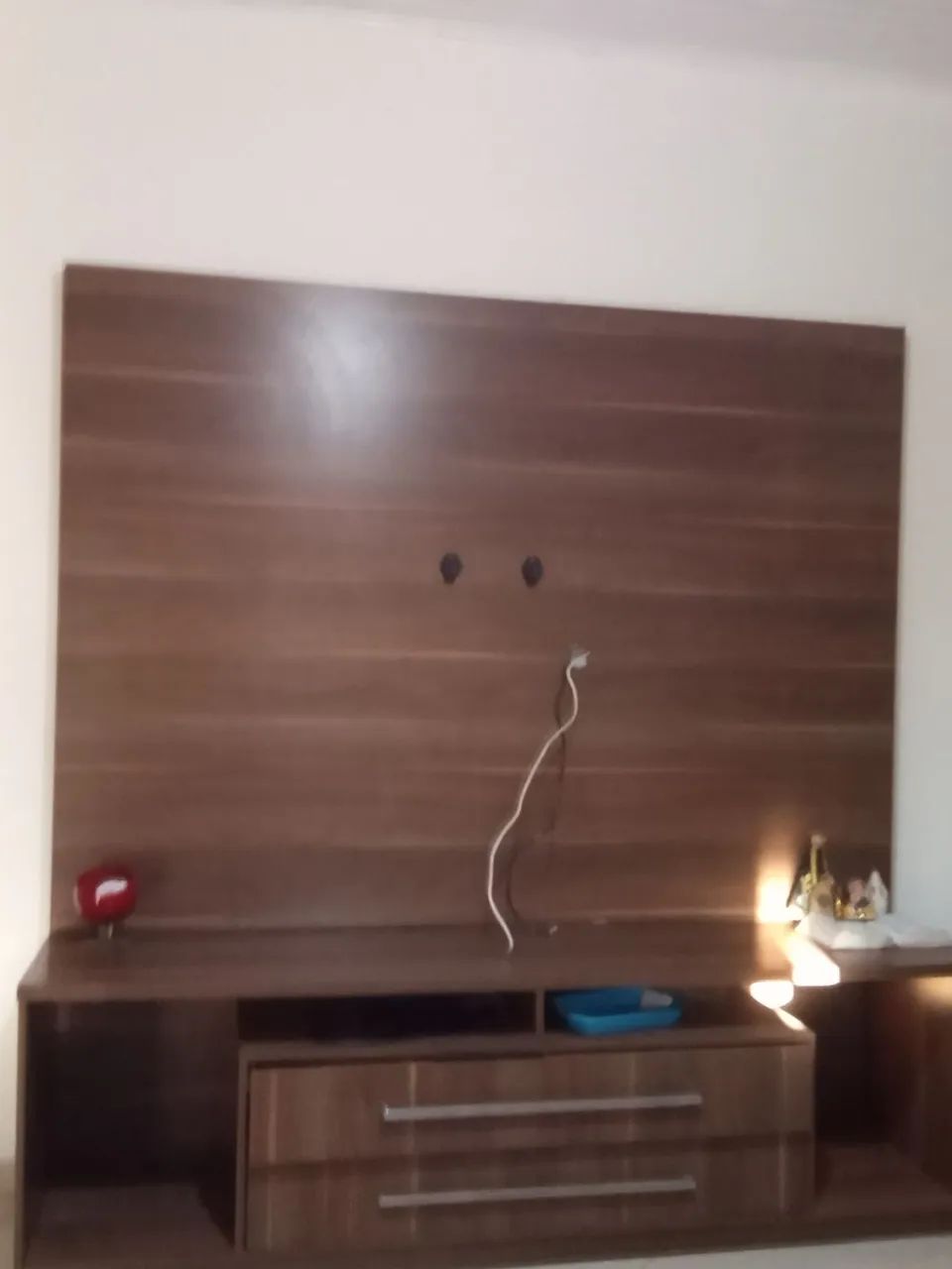 Painel com raque para tv