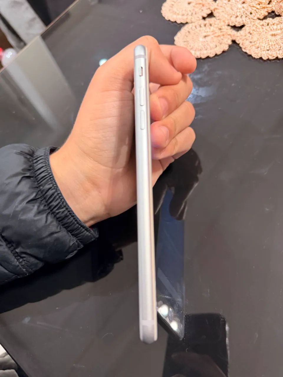 DESAPEGO - IPHONE 8 PLUS BRANCO - SÓ R$ 330 - Foto 3