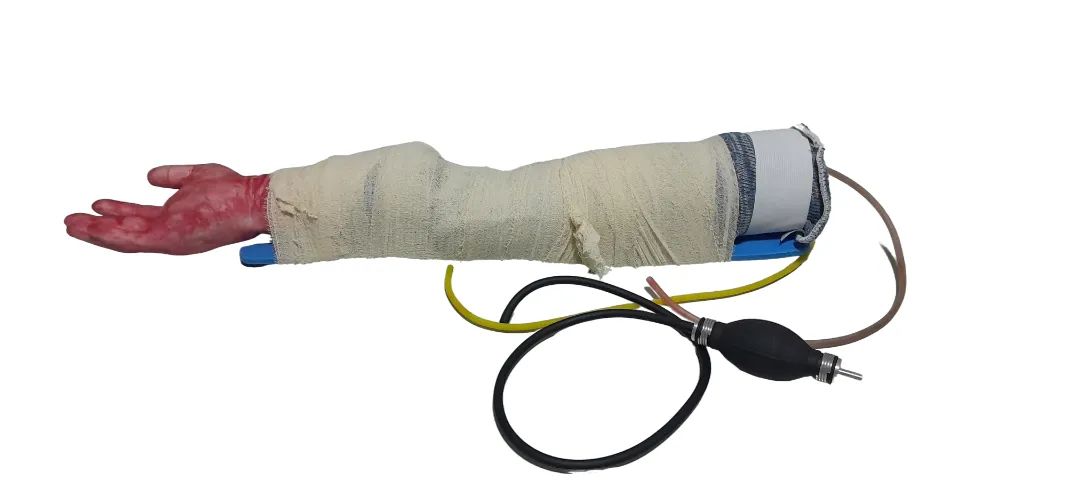 Kosta Hemo-arm Braço Simulador De Hemorragia E Aph - Foto 5