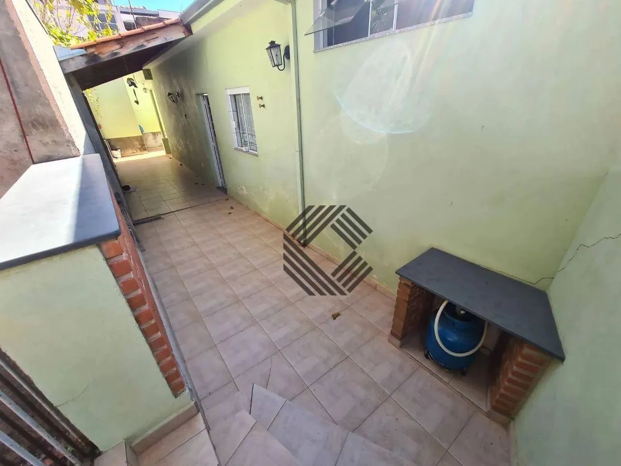 Está procurando um imóvel próximo a uma área comercial e residencial? Temos a oportunidade - Foto 4