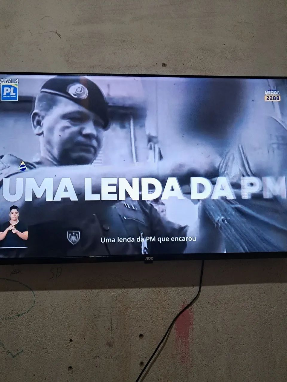 Vendo TV 43 polegadas smart  - Foto 2