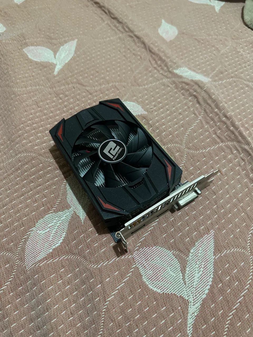 Radeon RX550 Series - Foto 2