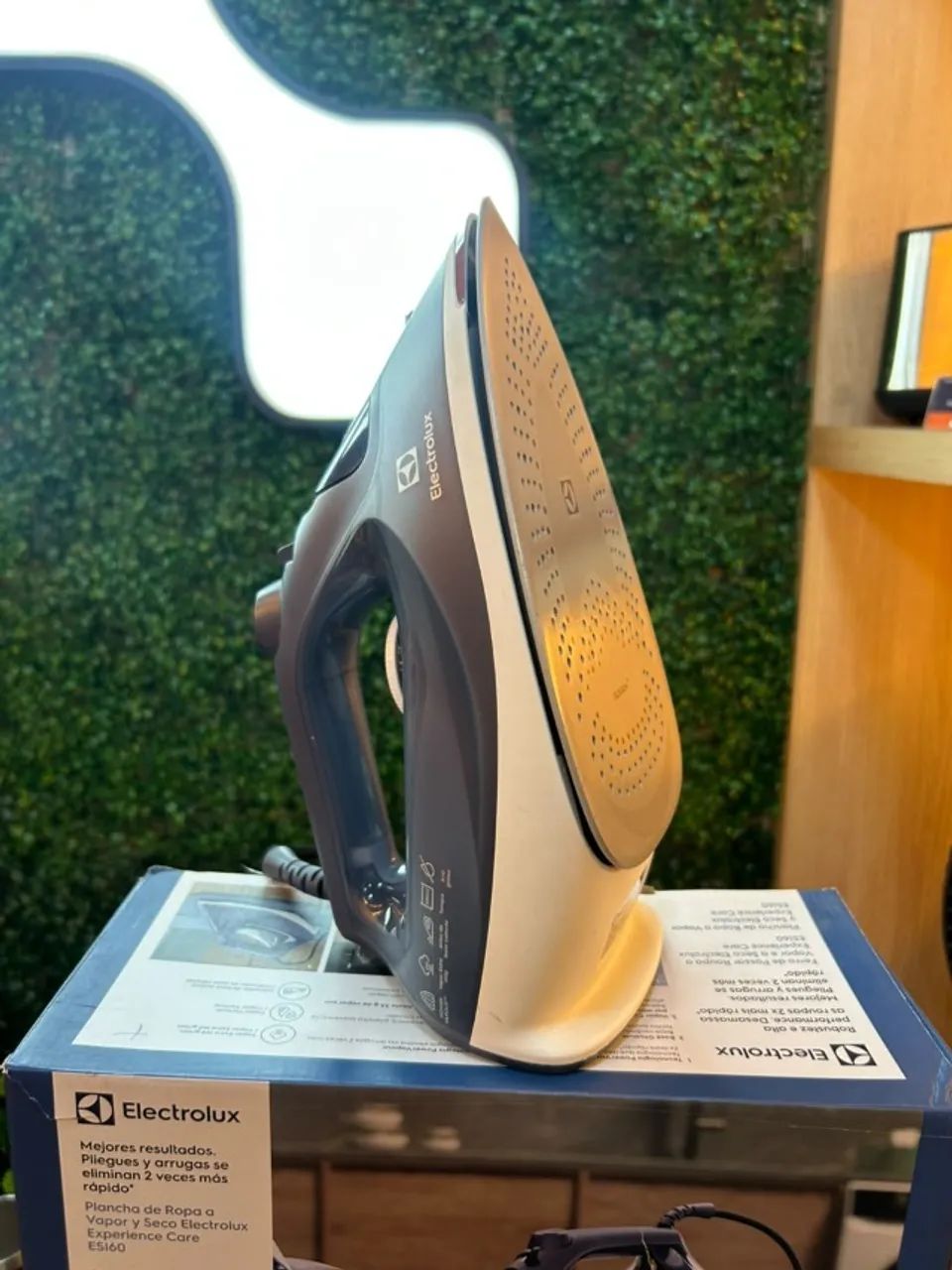 Ferro de Passar Electrolux - Foto 2