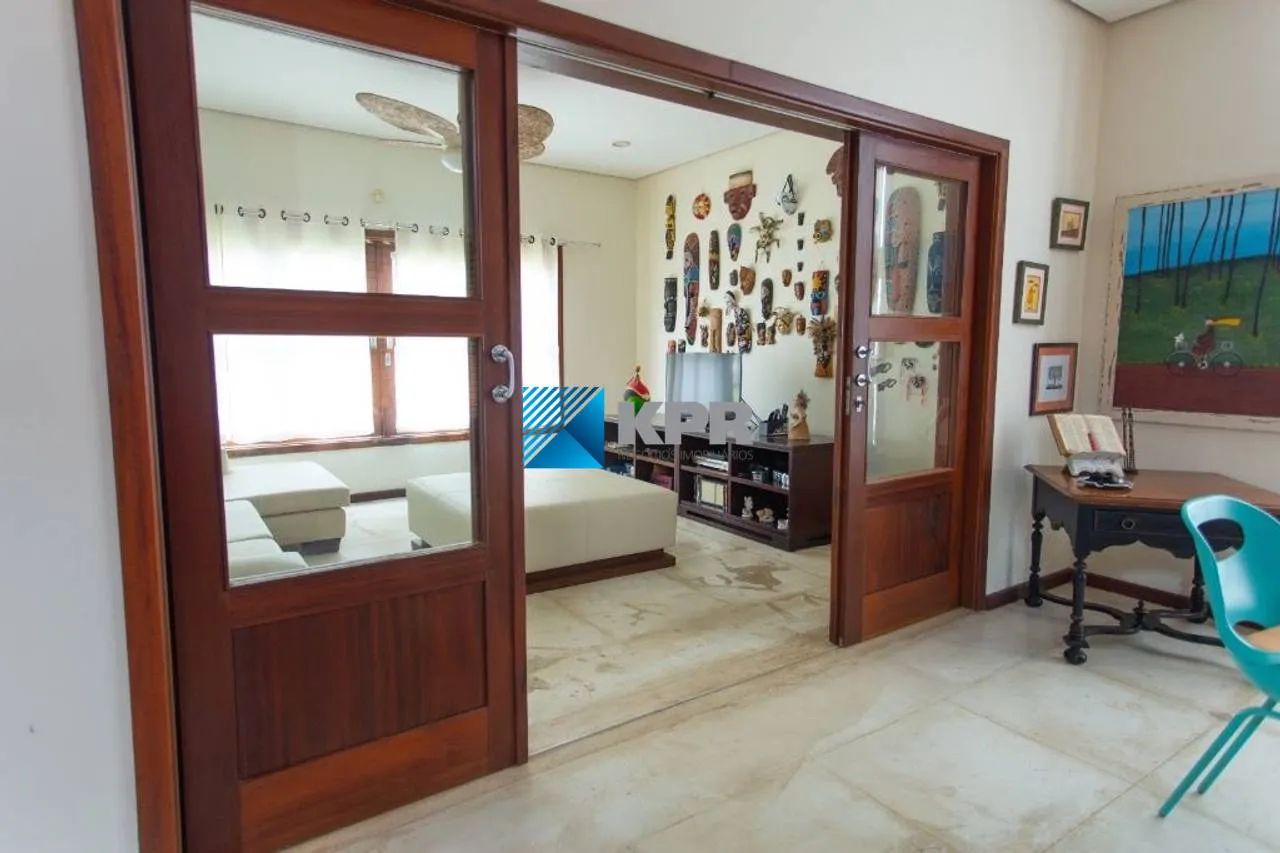Casa à venda, linda, espaçosa e com excelente acabamento!! - Foto 3