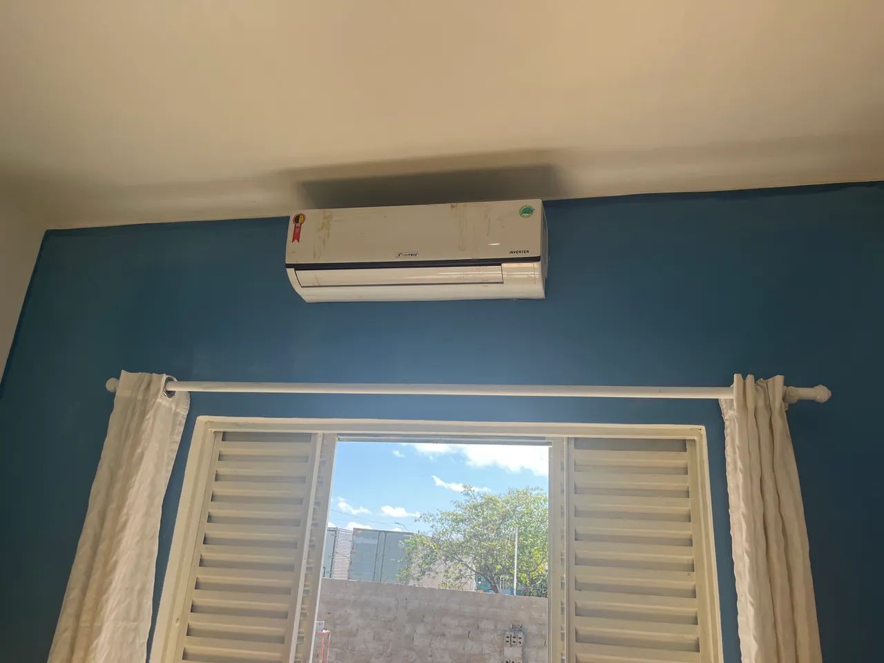 Vendo central 12 btus inverte unifrio - Foto 3