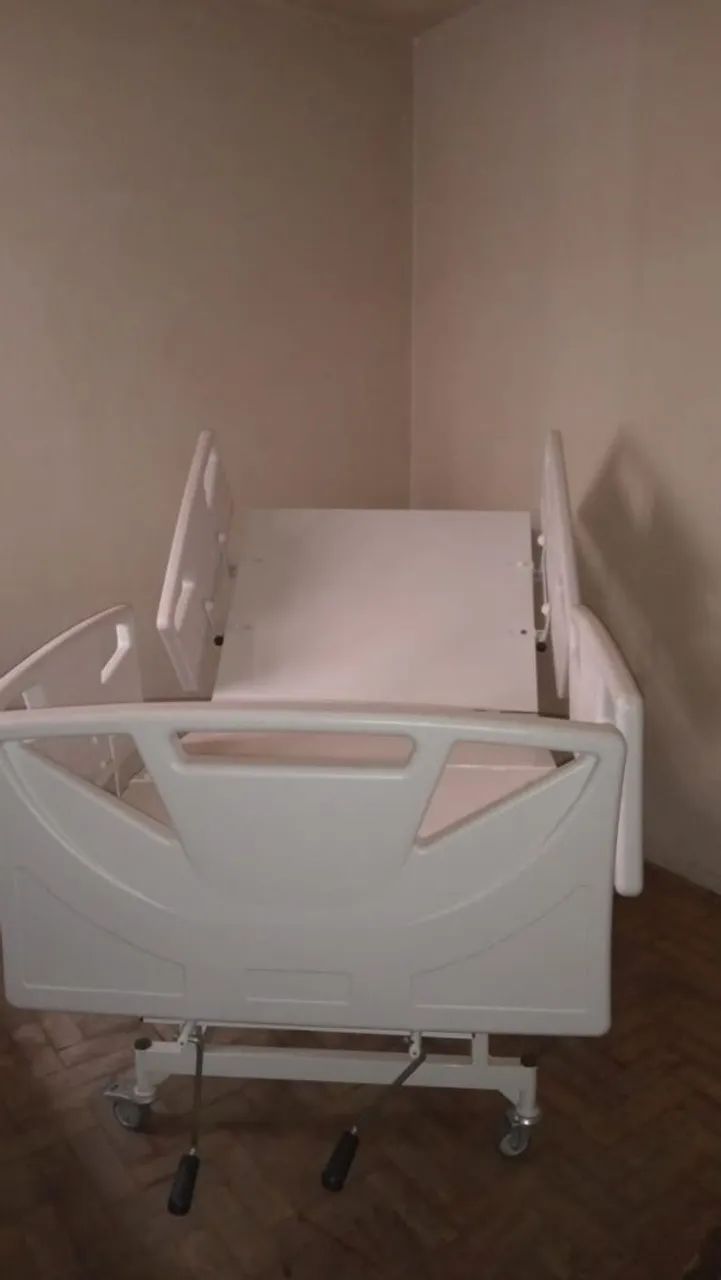 Cama Hospitalar para Obesos até 280kg Fawler Multimovimentos - Conforto Profissional  - Foto 5