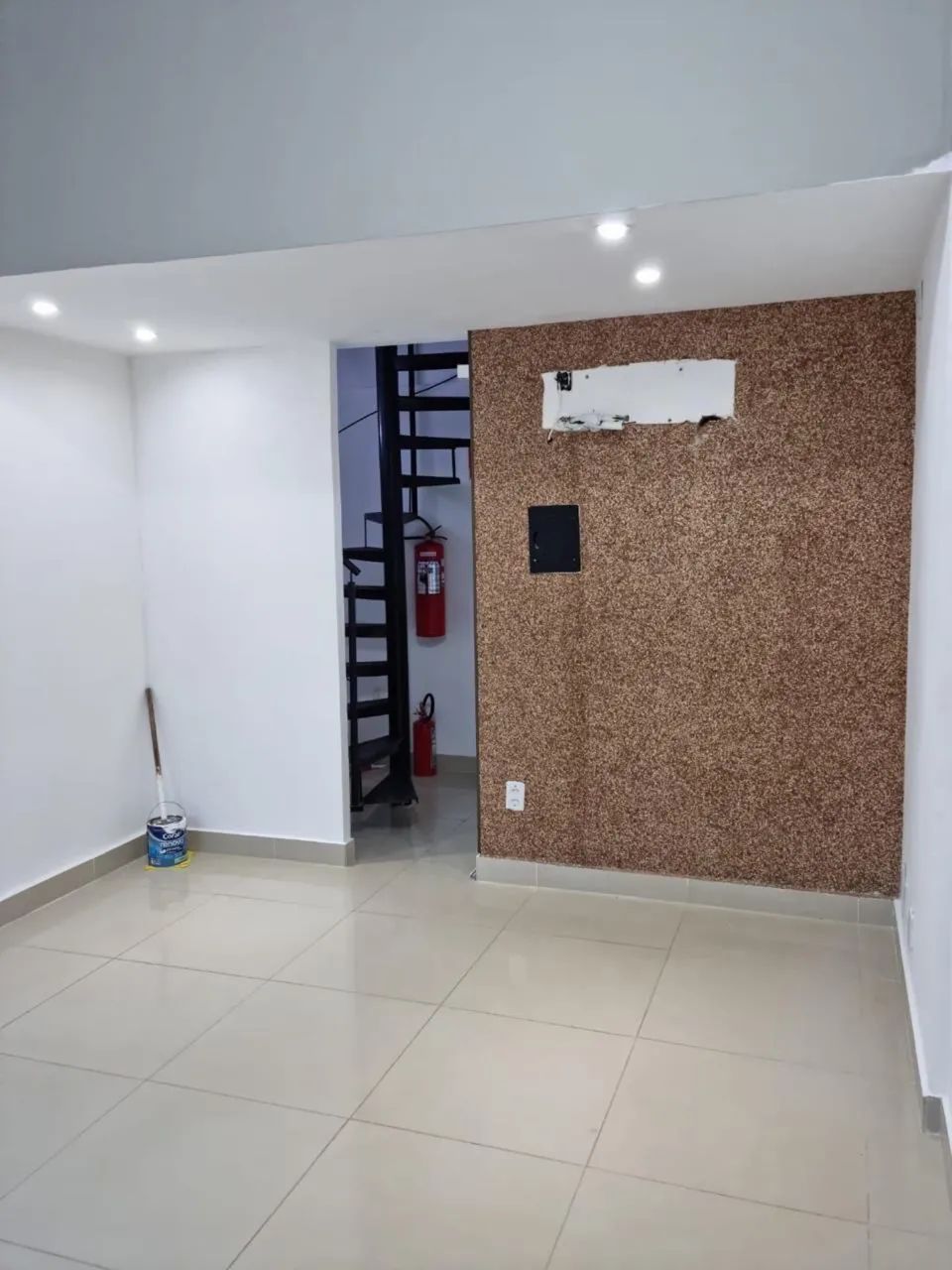 Alugo loja com vitrine em Candelária - Foto 4