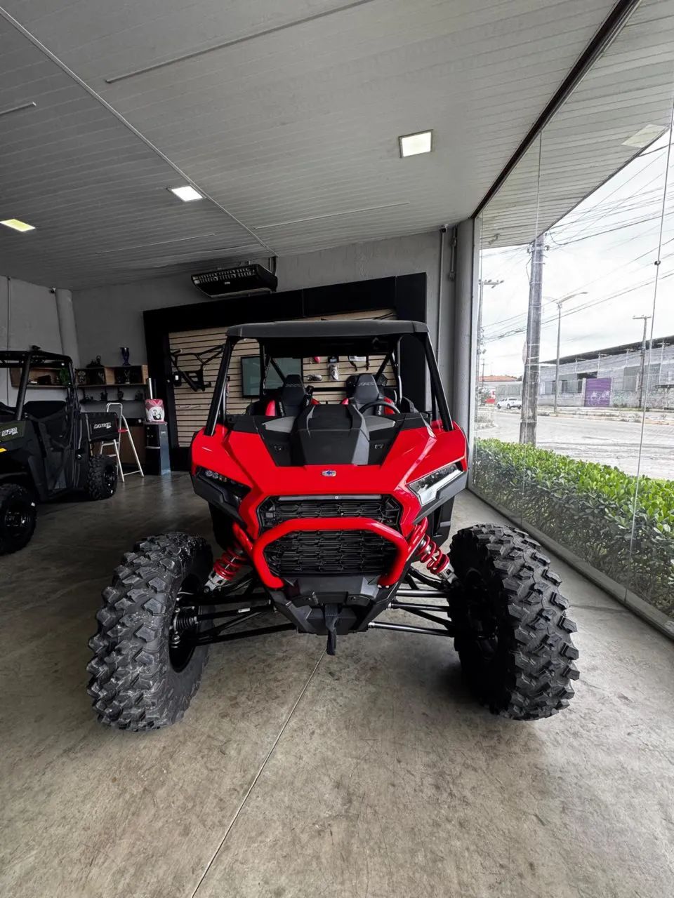 UTV Polaris RZR XP - Foto 3