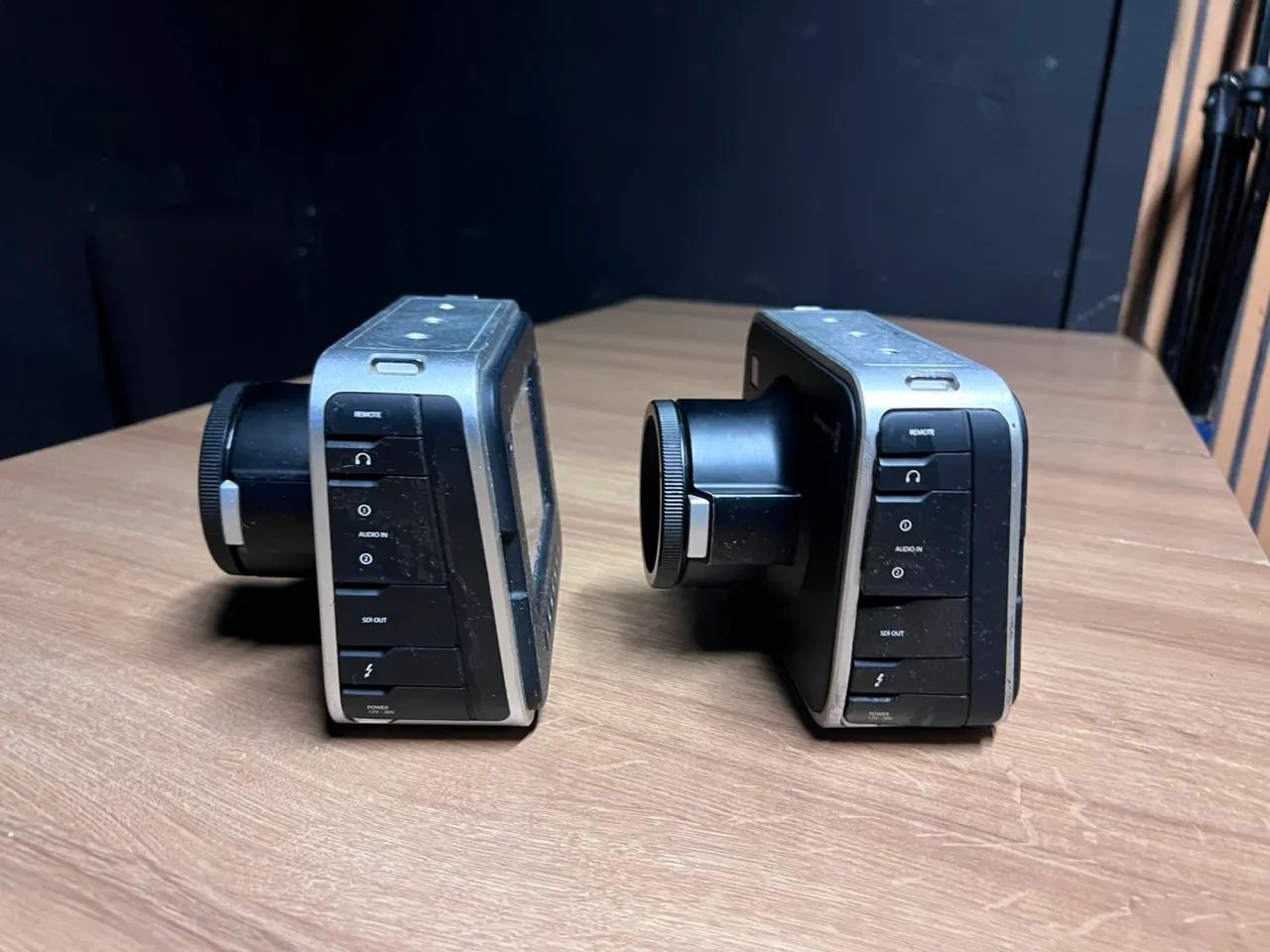 Vende-se câmera Blackmagic Pocket 2.5k - Foto 2