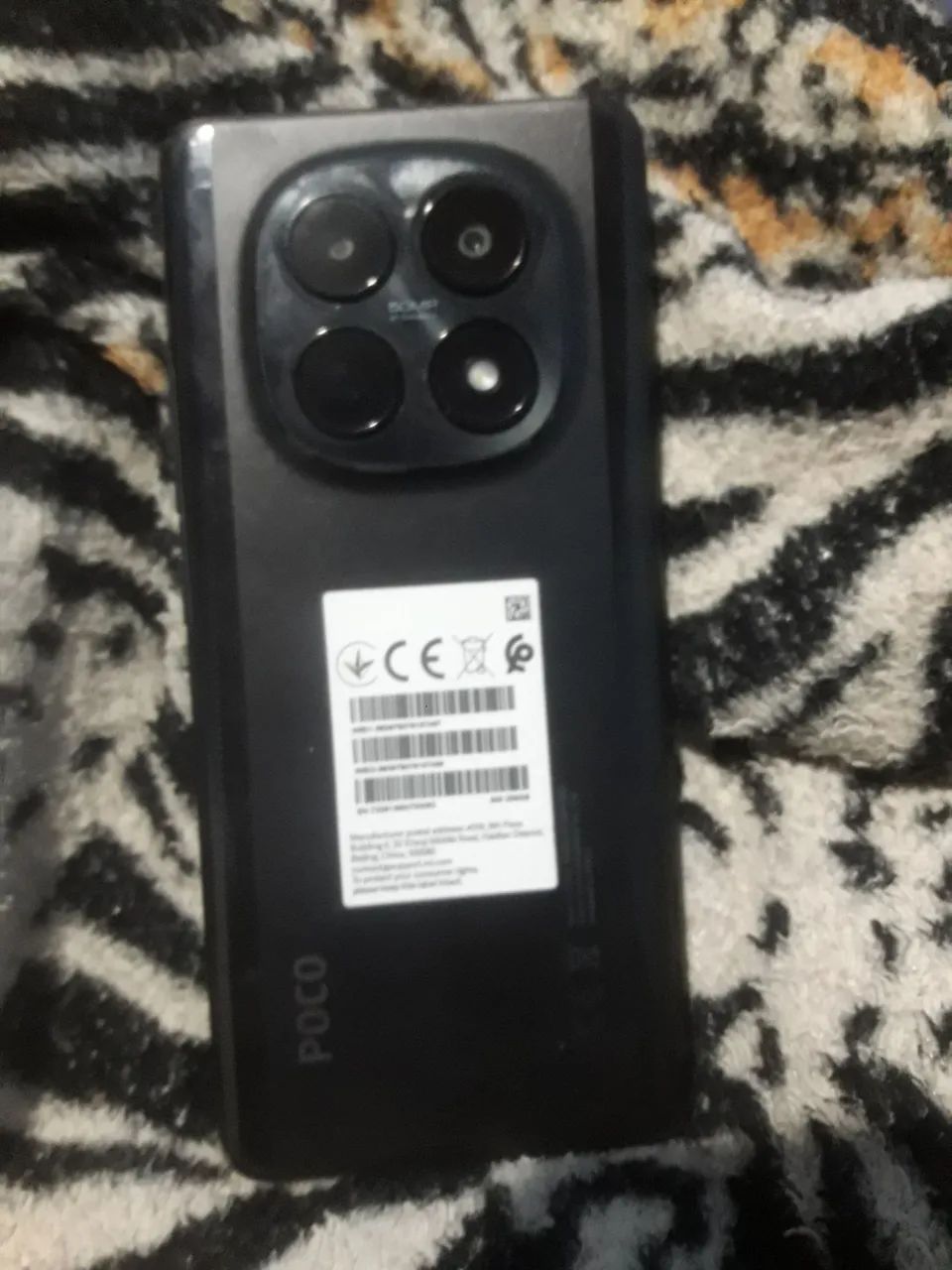 Vendo poco m8 pro 5g quebradado
