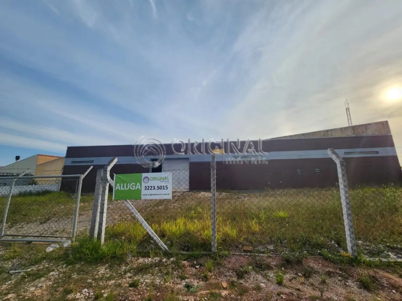 BARRACÃO PARA LOCAÇÃO - Foto 2