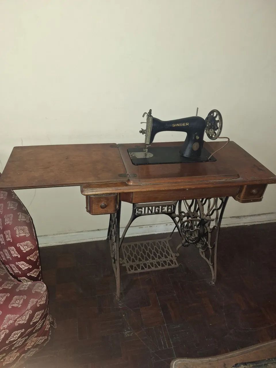 Máquina de costura antiga