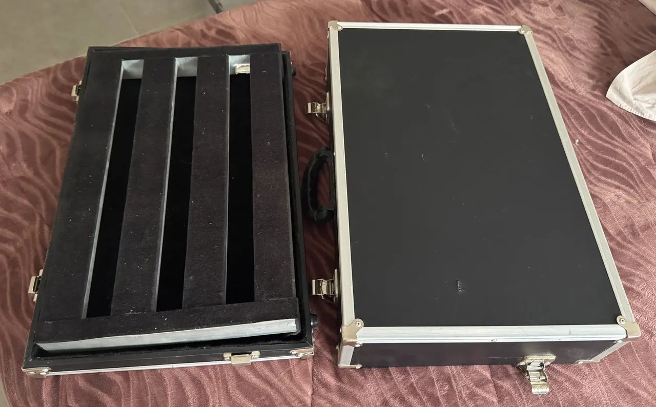 Pedalboard e Hard Case para pedais e pedaleiras - Foto 4