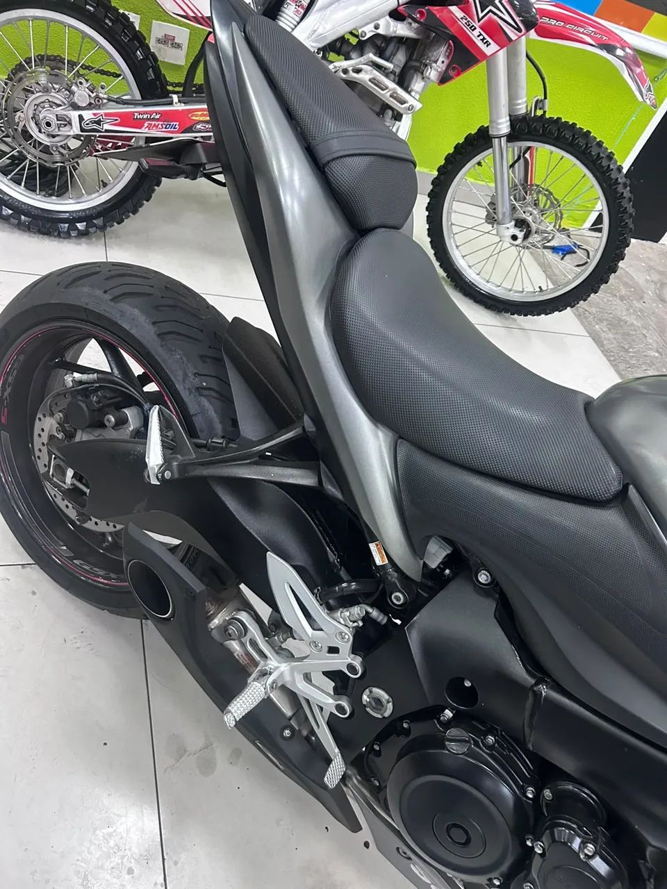 SUZUKI GSX S1000 ABS - Foto 3