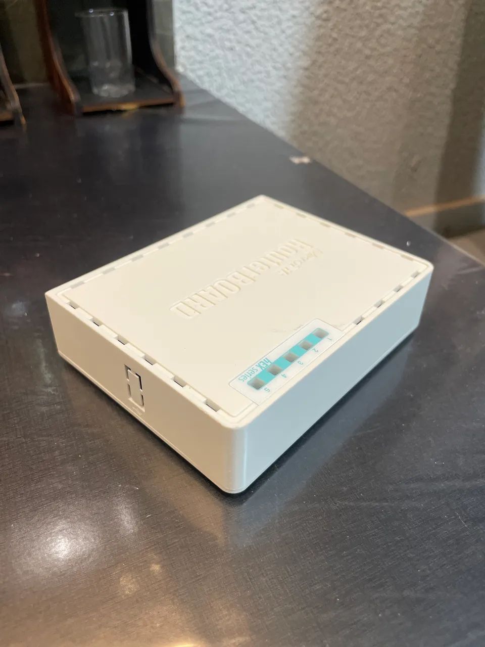 MICROTIK ROUTERBOARD RB750r2 - Foto 3