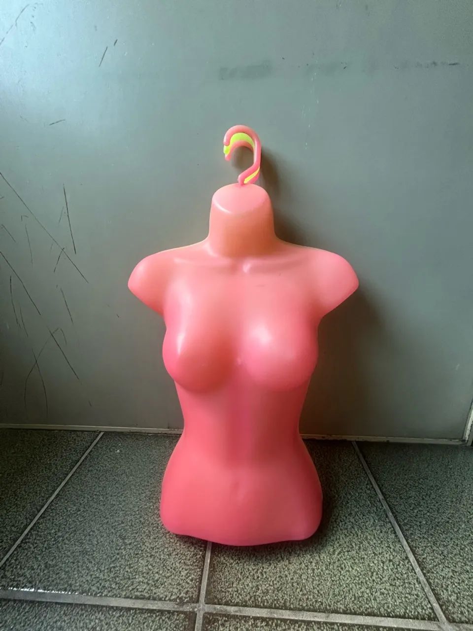 Manequim feminino  - Foto 2