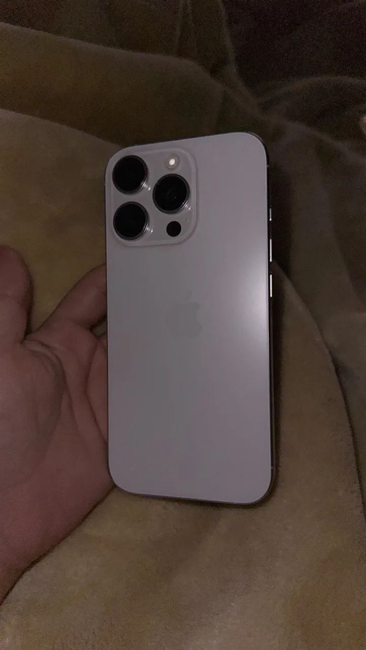 iPhone 16 pro 128gb - Foto 2