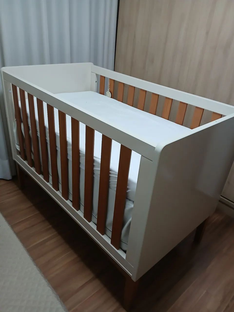 VENDO BERÇO + COLCHÃO 