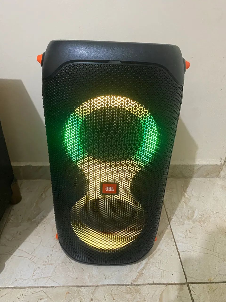 JBL PartyBox 110