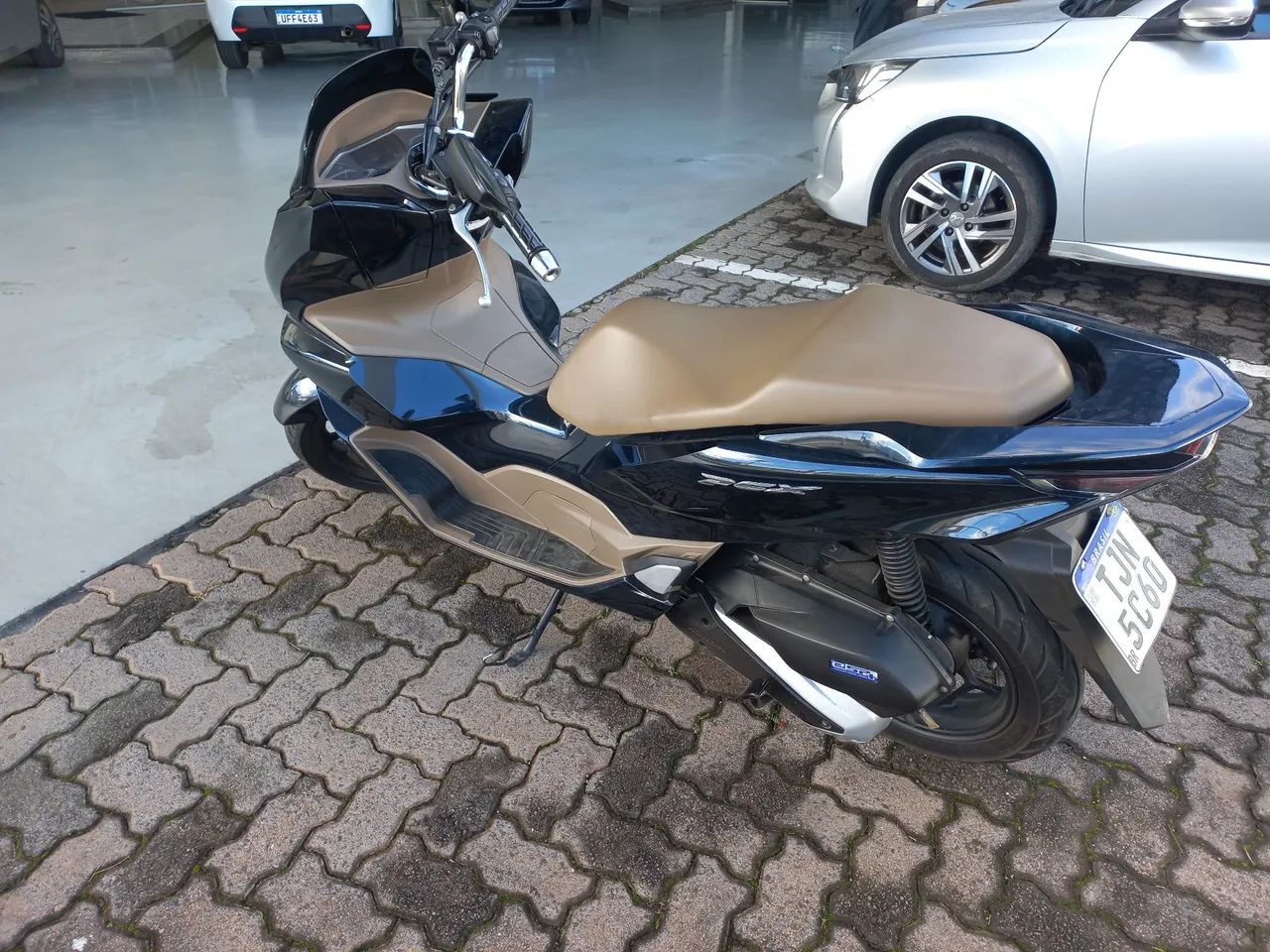 HONDA PCX DLX 160 - Foto 4