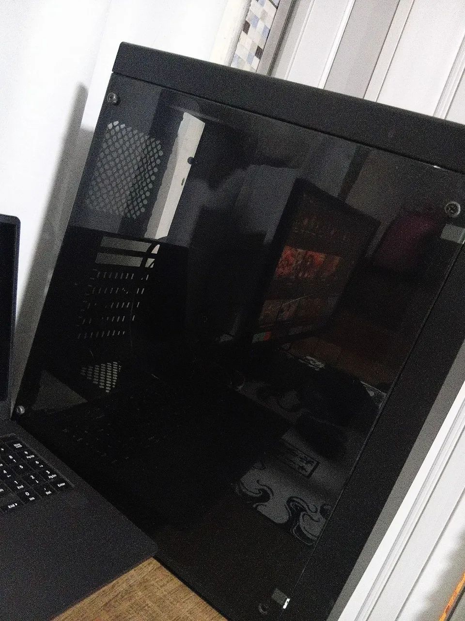 Gabinete gamer lateral de vidro Ja vai com os cabos do usb