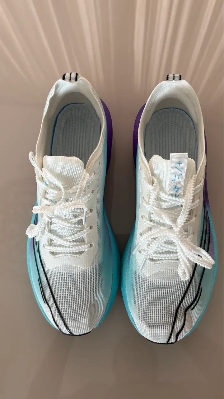 Tênis  de corrida com placa de carbono  - Foto 2