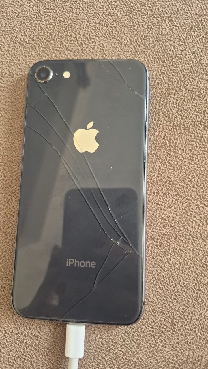 iPhone 8 usado - Foto 2