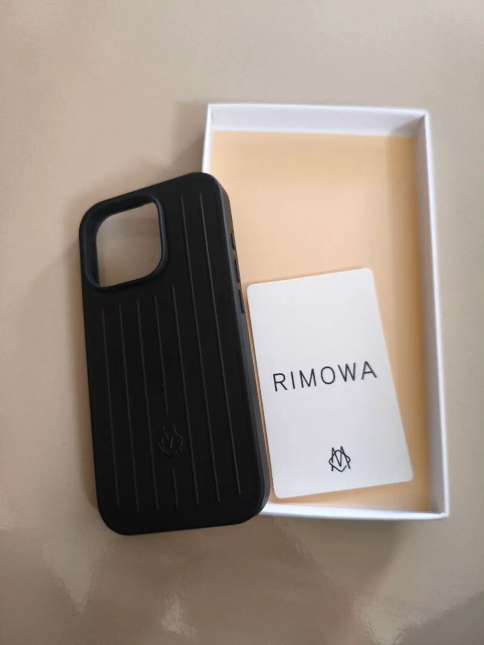 Capinha rimowa iPhone 16  - Foto 4
