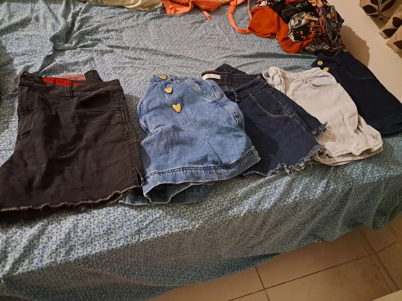 Lote de shorts jeans tamanho 46