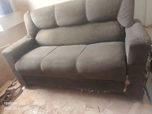 Sofa para doação  3lugares - Foto 2