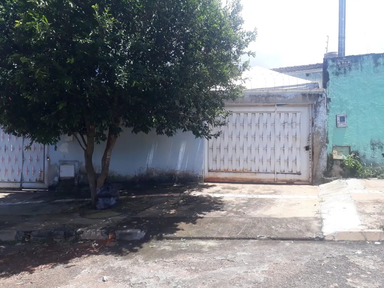 Vendo casa próximo ao passeio das águas