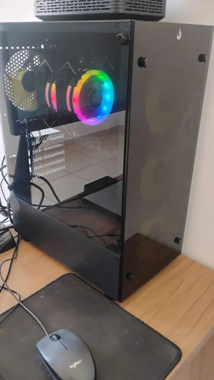 Pc Ryzen 5 8600g, 32gb RAM, placa de vídeo integrada. Sem ssd