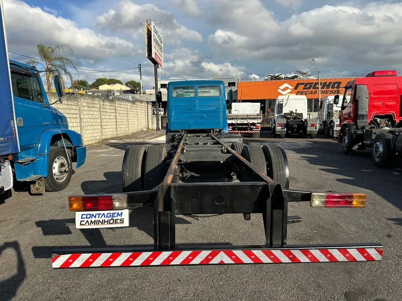 MB 2324 ATRON  NO CHASSIS      REPASSE  - Foto 4