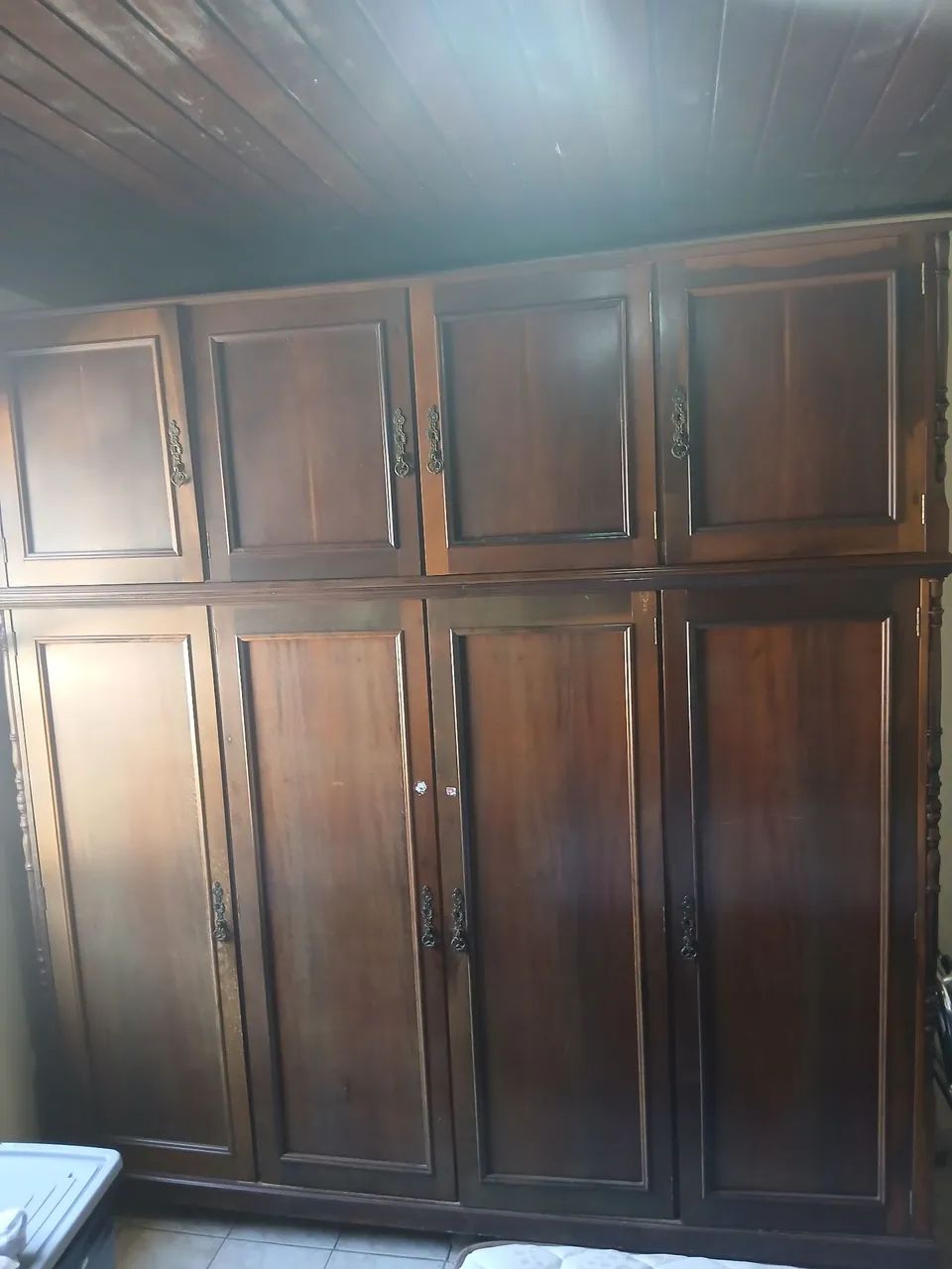 Guarda roupa de madeira  - Foto 2