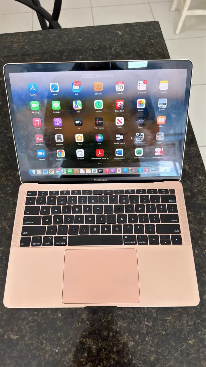 I5/16GB/256GB　MacBook Air 13インチ　2018 Macbook Air 13 Retina 2018 i5 16GB 256GB - Notebooks - Jardim