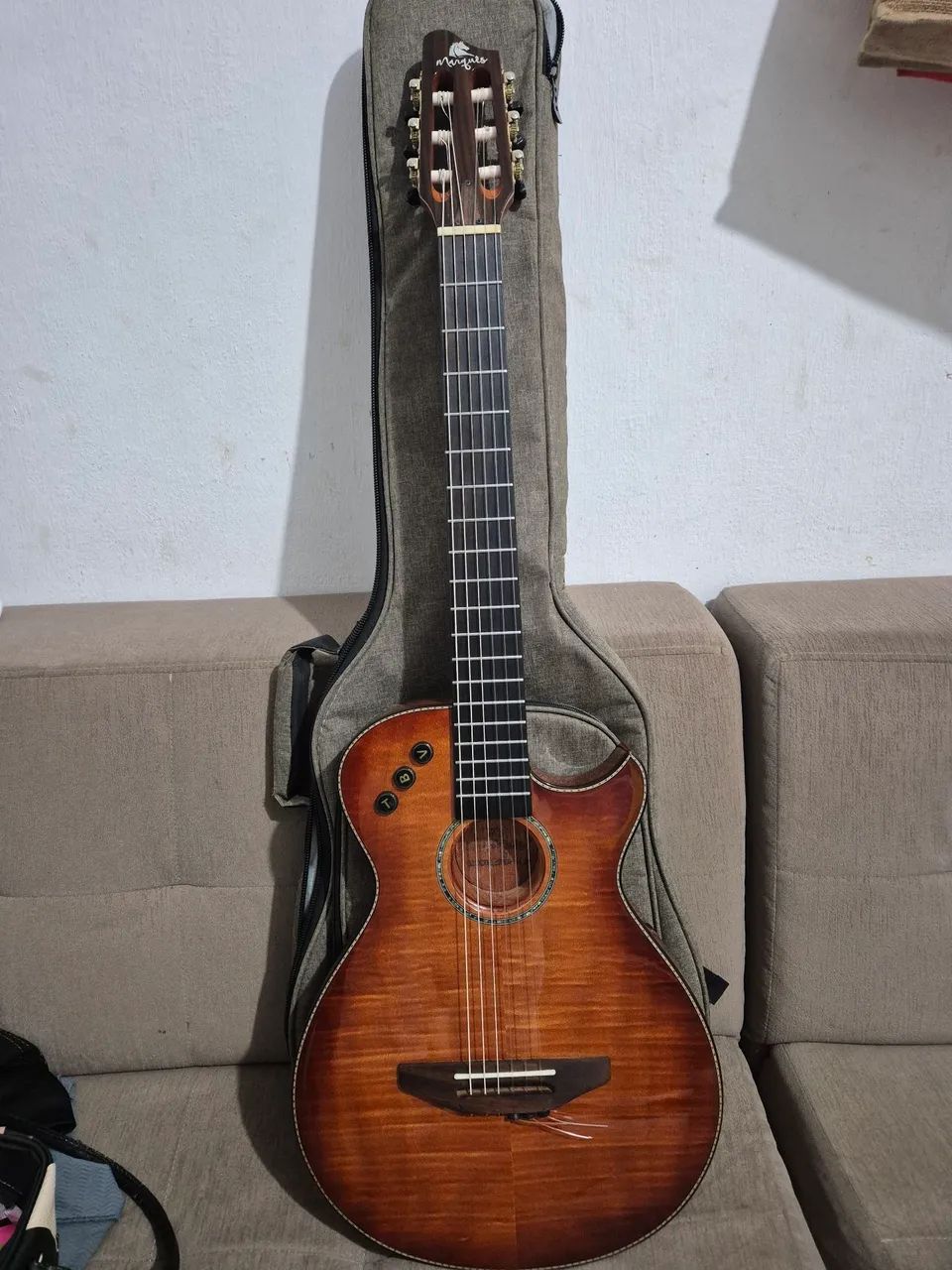 Violão flat Marquês de nylon top