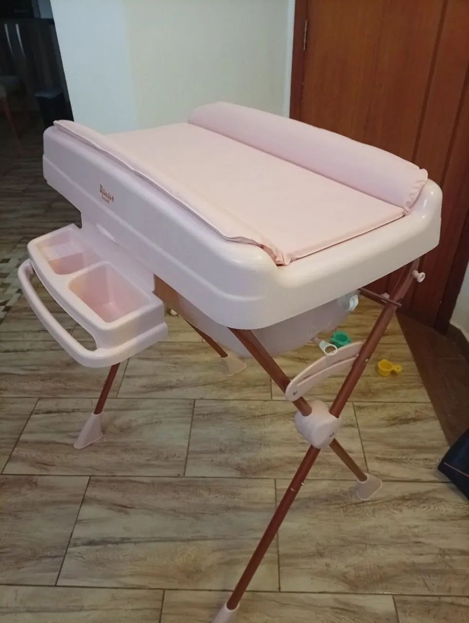 Trocador e Banheira de nenem