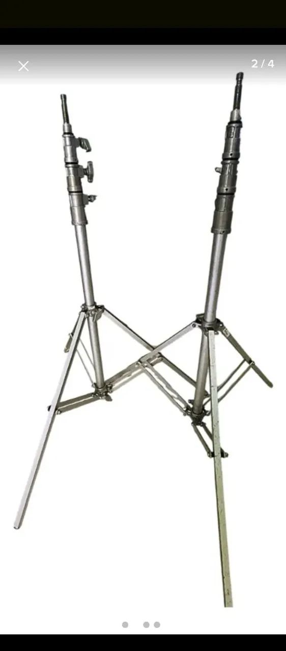 Vendo um par de tripé de Studio profissional novo nunca usado  - Foto 3