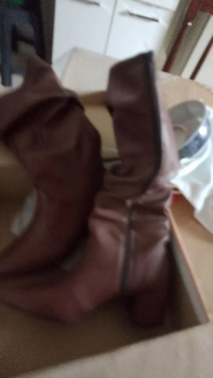 Vendo bota de cano longo