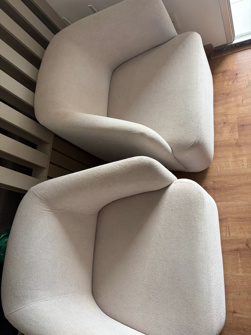 Poltrona estofada off white  - Foto 4