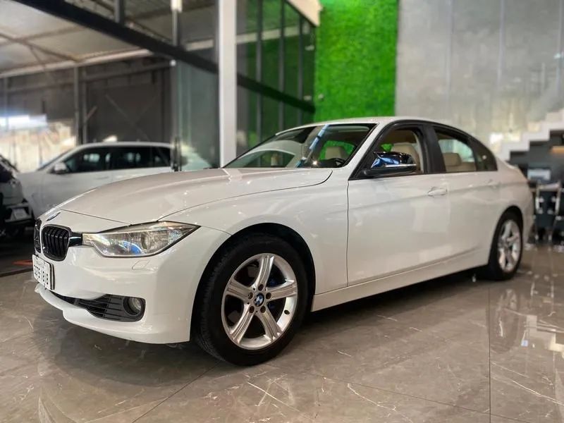 BMW 320I 2013