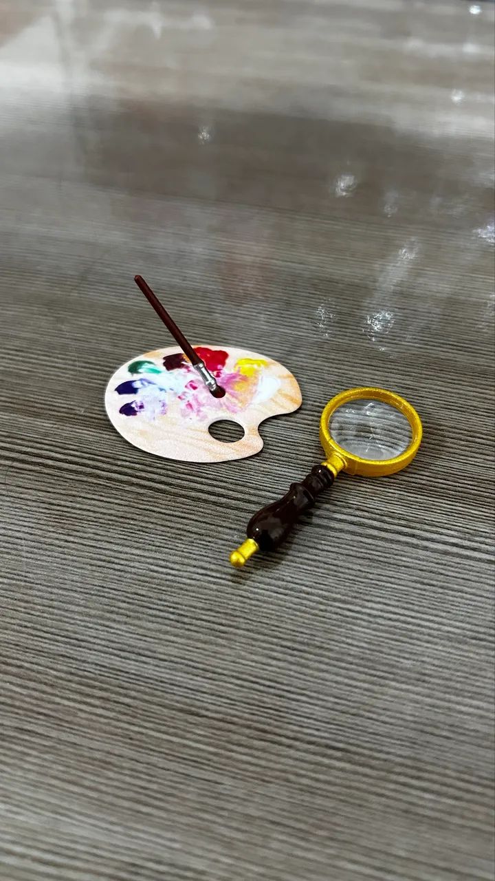 Mini Brands - Acessórios - Paleta de pintor com pincel e Lupa 