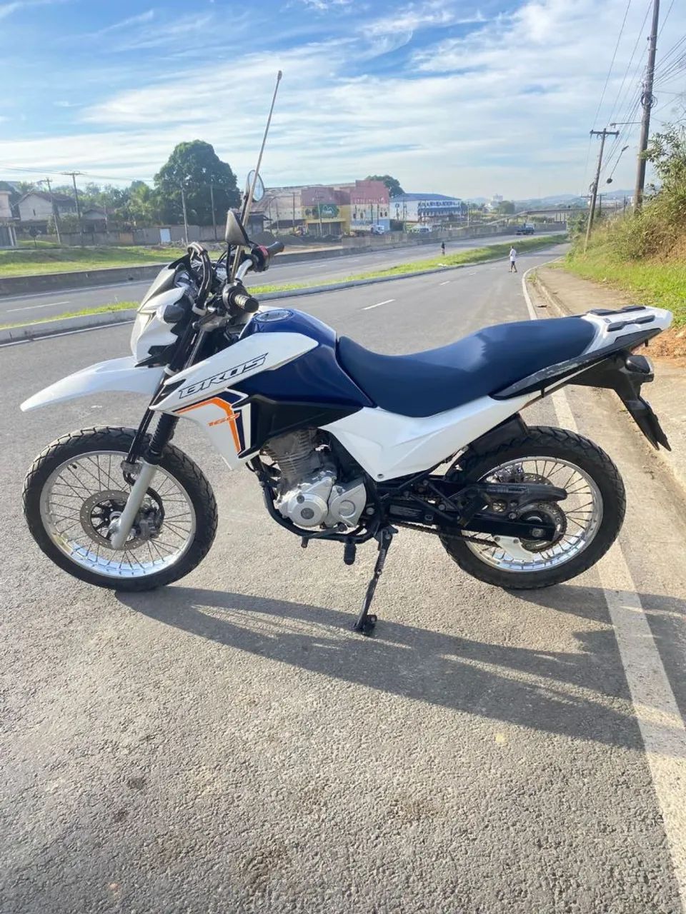Bros 160