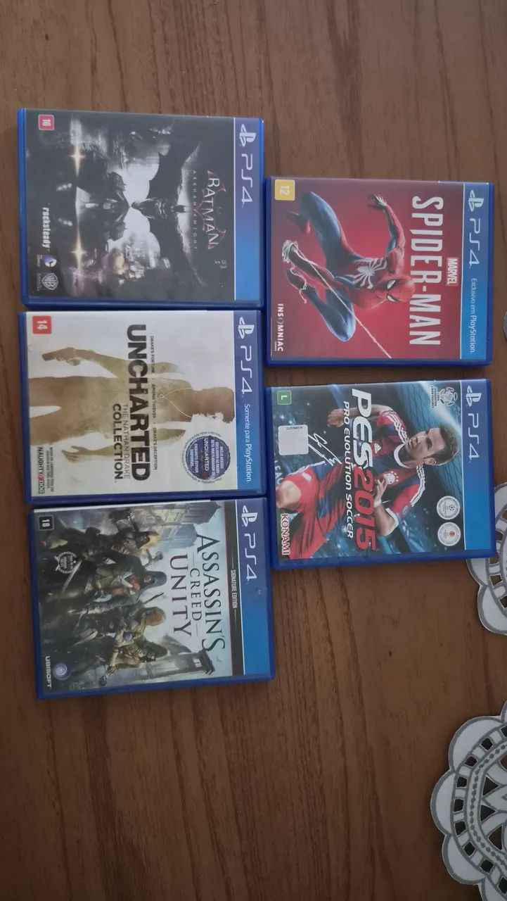 Ps4 com 01 controle e jogos - Foto 3