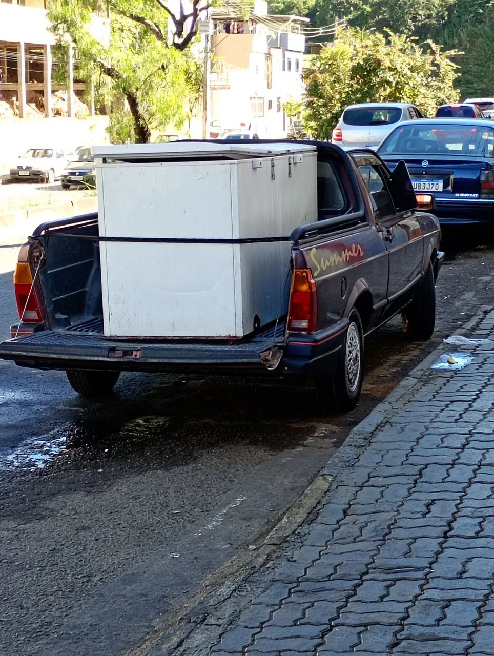 Faço carreto 