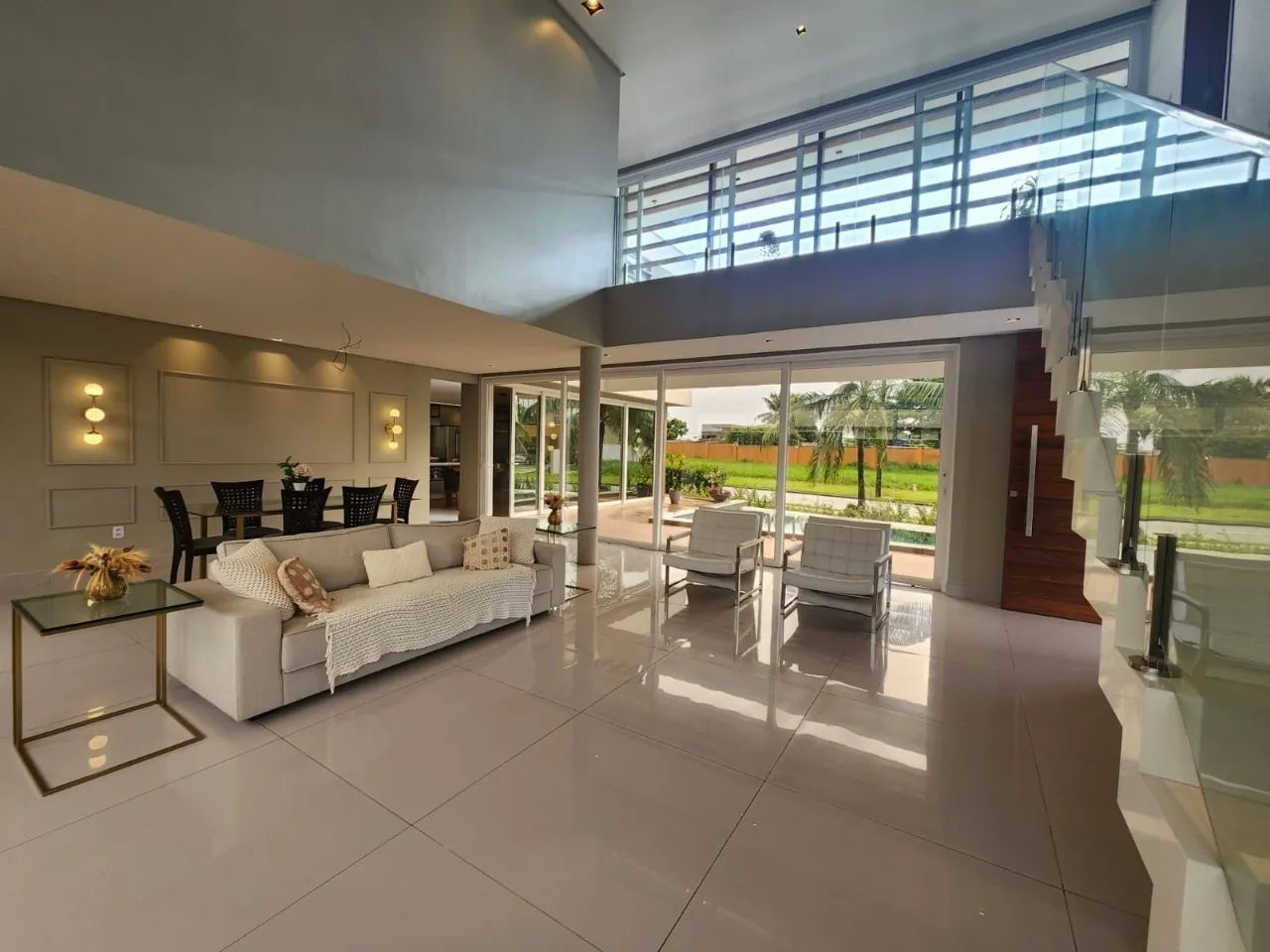 Casa - 4 Quartos - 4 Suítes - 596 m² - Foto 4