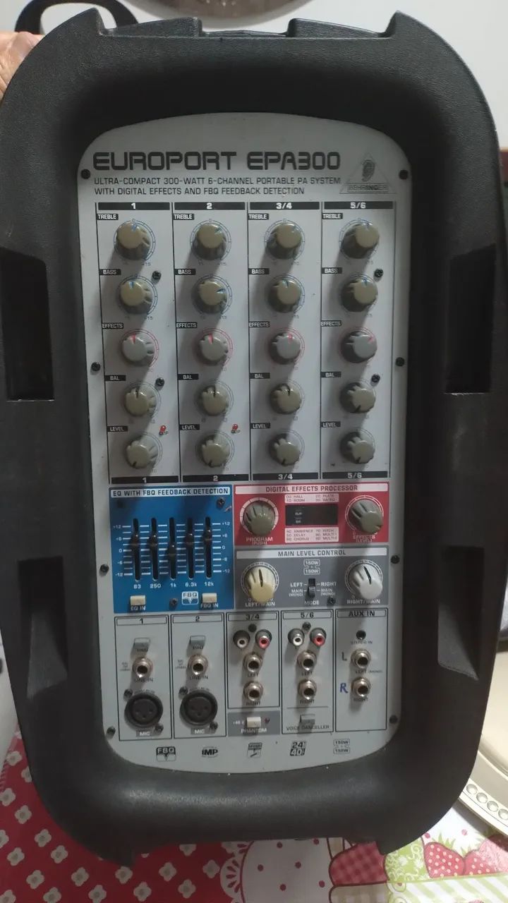 PA  EPA300 BEHRINGER - Foto 4