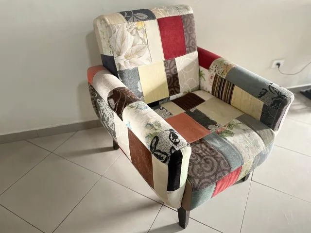 Par de Poltronas Patchwork Retrô ? Confortáveis e Conservadas - Foto 3